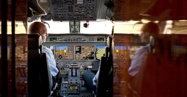 Bevezették a "két személyes szabályt"