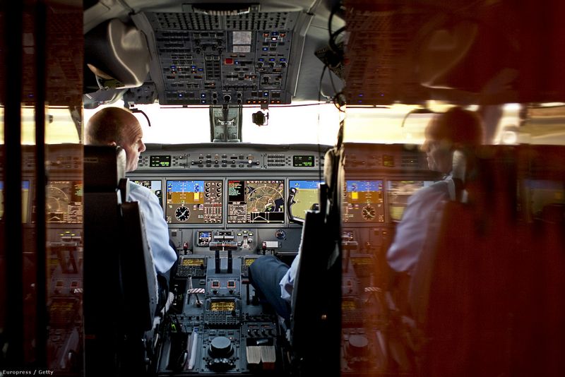 Bevezették a "két személyes szabályt"