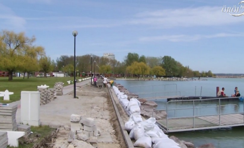 Balatonalmádi strand