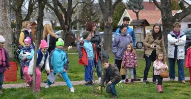 Balatongyöröki nagycsaládi Húsvétolás