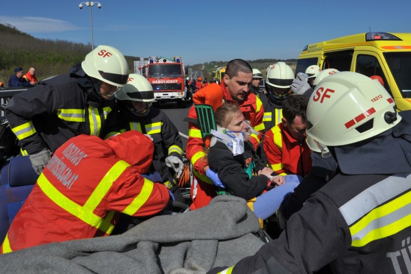 Gyakorlat a Kőröshegyi völgyhídon