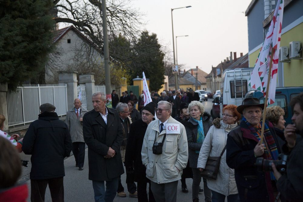 A CÖF és Békemenet-szervezõk nagygyûlése Sümegen