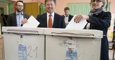 Fenyvesi Zoltán; Molnár Zsuzsanna