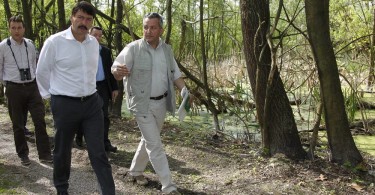 Áder János; Puskás Zoltán