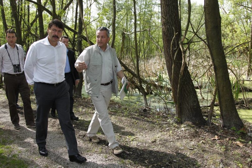 Áder János; Puskás Zoltán