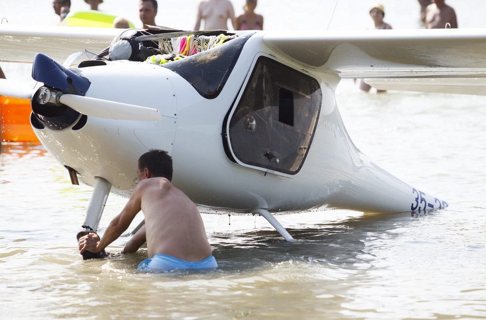 A Balatonba zuhant vitorlázó repülőgép